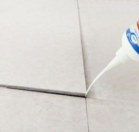 长白瓷砖空鼓维修公司分享卫生间瓷砖脱落的原因可能有以下几点